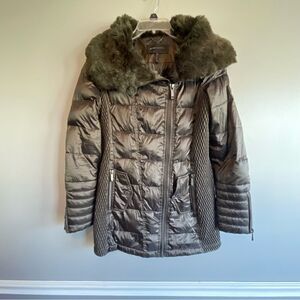 BCBGMaxazria Puffer down coat size XS metallic full zip jacket with fur